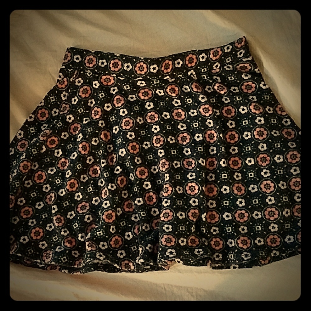 Vintage floral mini